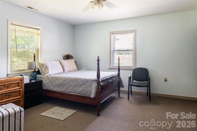 2800 Coxe Road, Tryon, NC 28782