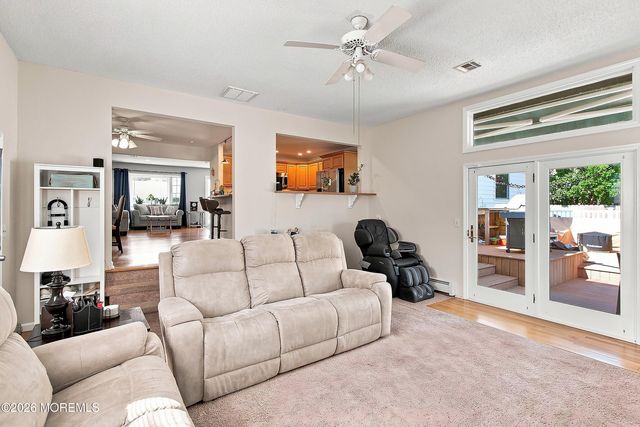 213 Lorraine Place, Brick, NJ 08724
