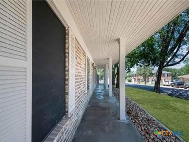 5243 E Lakeshore Drive, Belton, TX 76513