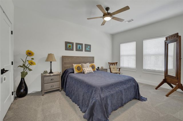 1799 Lakeside DR W, Canyon Lake, TX 78133