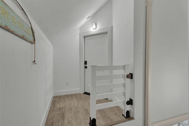 1799 Lakeside DR W, Canyon Lake, TX 78133