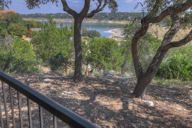 1799 Lakeside DR W, Canyon Lake, TX 78133