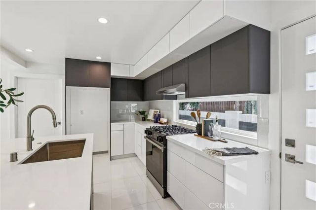 1713 W 247th Place, Lomita, CA 90717