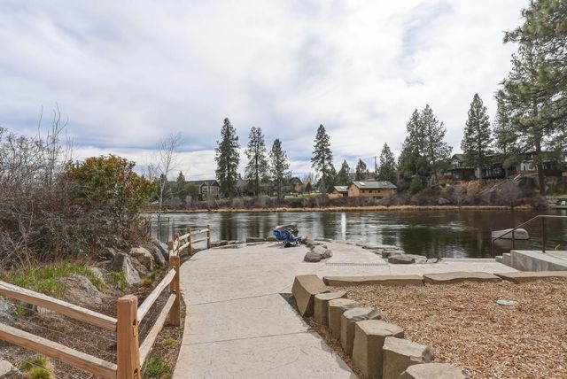 26 NW Shasta Place, Bend, OR 97703
