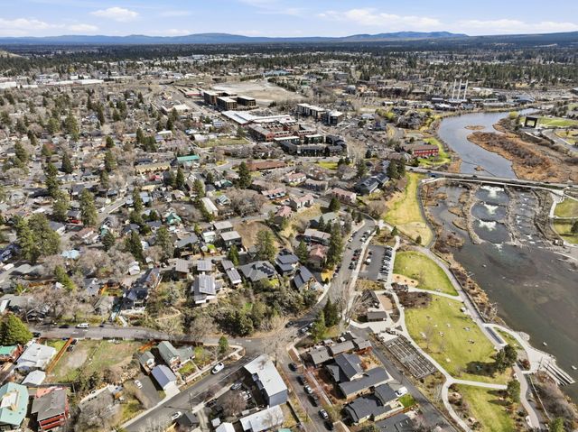 26 NW Shasta Place, Bend, OR 97703