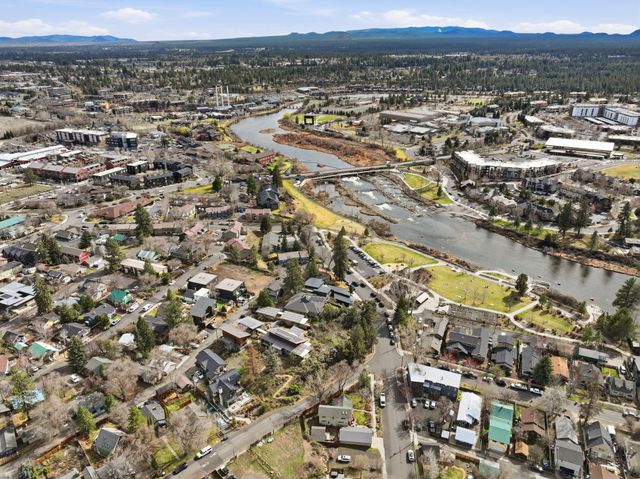 26 NW Shasta Place, Bend, OR 97703