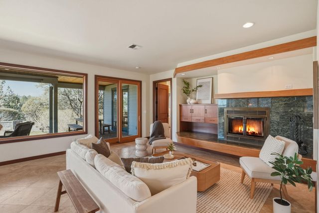 26 NW Shasta Place, Bend, OR 97703