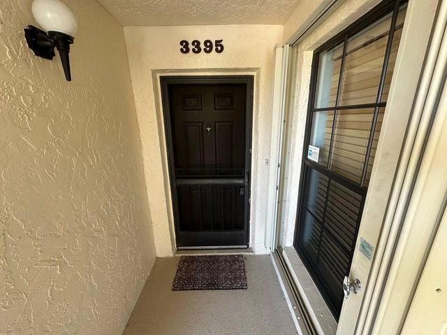 3395 Jog Park Drive, Greenacres, FL 33467