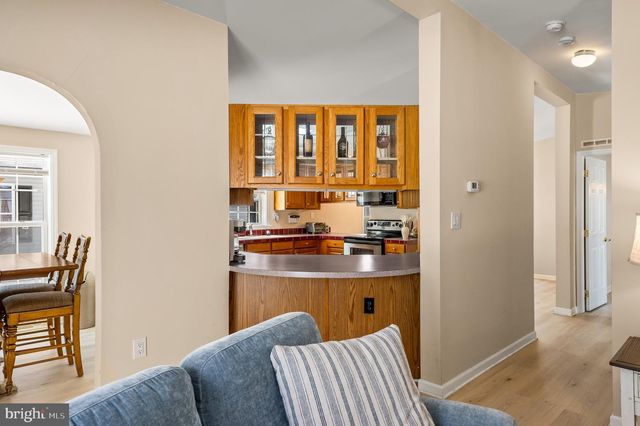 84 KNOLLWOOD DRIVE, Mays Landing, NJ 08330