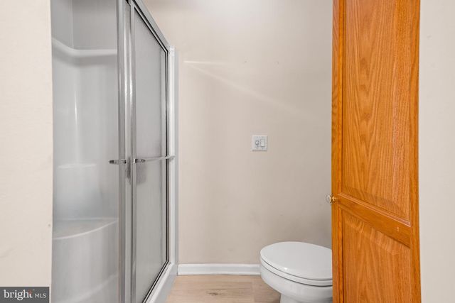 84 KNOLLWOOD DRIVE, Mays Landing, NJ 08330