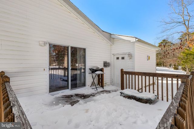 84 KNOLLWOOD DRIVE, Mays Landing, NJ 08330