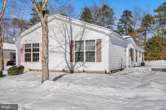 84 KNOLLWOOD DRIVE, Mays Landing, NJ 08330