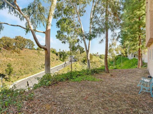 7263 Camino Degrazia 31, San Diego, CA 92111