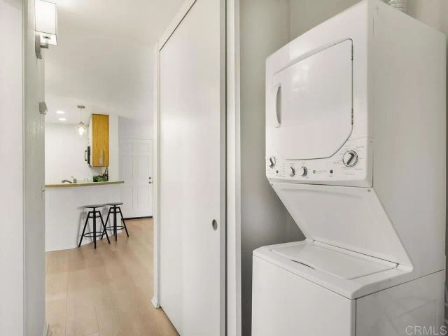 7263 Camino Degrazia 31, San Diego, CA 92111