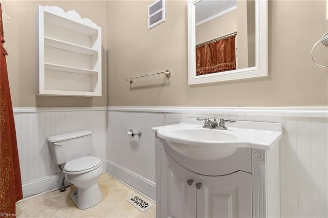 20 Pine Hall RD, Mathews, VA 23109