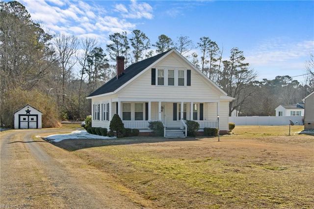 20 Pine Hall RD, Mathews, VA 23109