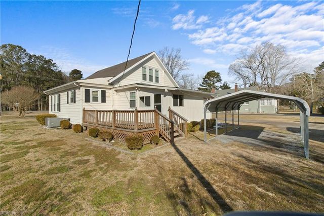 20 Pine Hall RD, Mathews, VA 23109