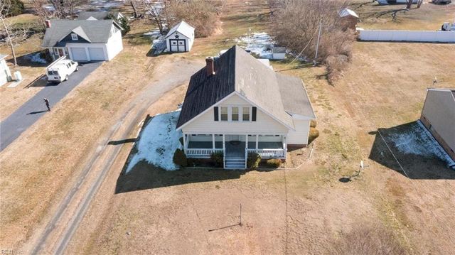 20 Pine Hall RD, Mathews, VA 23109