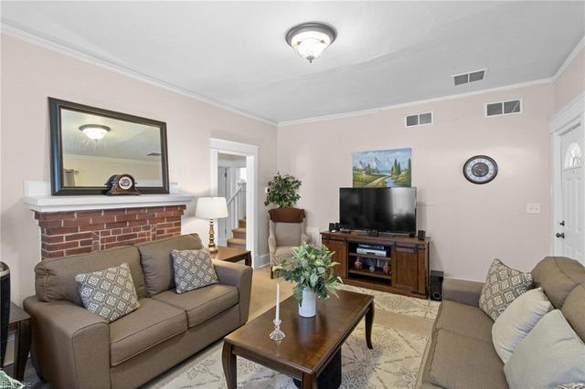 20 Pine Hall RD, Mathews, VA 23109