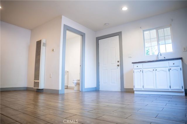 2143 W Arlington, Long Beach, CA 90810