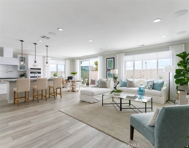 28844 Horizon Court, Canyon Country, CA 91351
