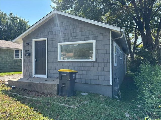 1003 E 83RD Terrace, Kansas City, MO 64131
