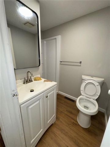1003 E 83RD Terrace, Kansas City, MO 64131