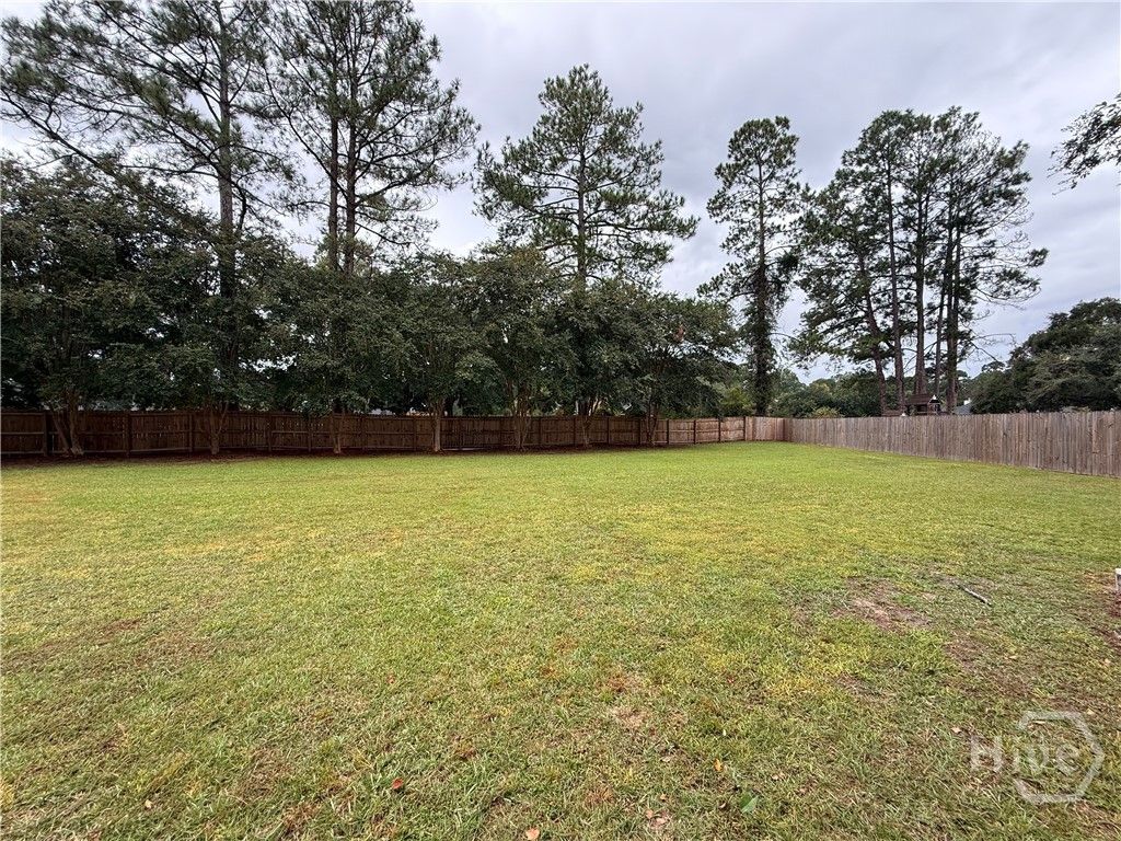 Image 2 of property listing at 144 Arlington Court, Richmond Hill, GA 31324