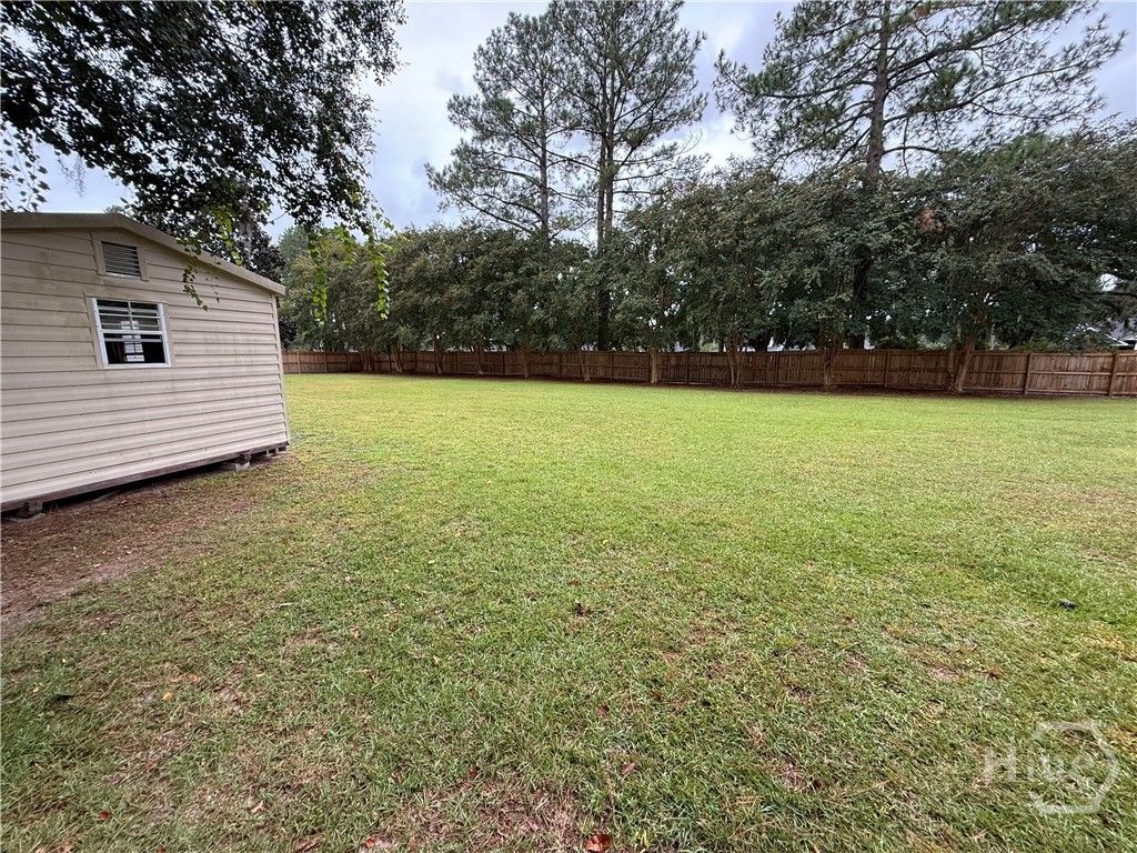 Image 43 of property listing at 144 Arlington Court, Richmond Hill, GA 31324