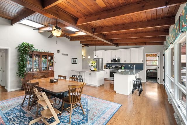 6225 Moraine Avenue, Hammond, IN 46324