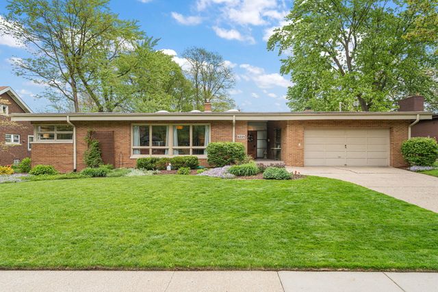6225 Moraine Avenue, Hammond, IN 46324