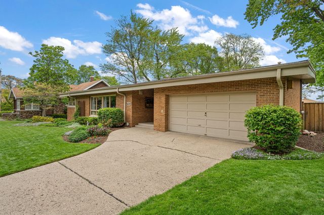 6225 Moraine Avenue, Hammond, IN 46324