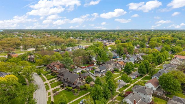 6225 Moraine Avenue, Hammond, IN 46324