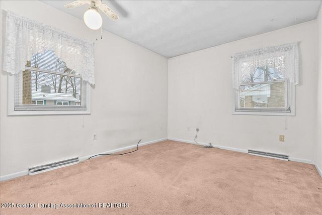 2418 Rossiter Place, Lansing, MI 48911