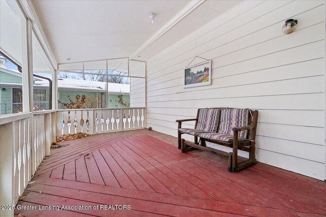 2418 Rossiter Place, Lansing, MI 48911