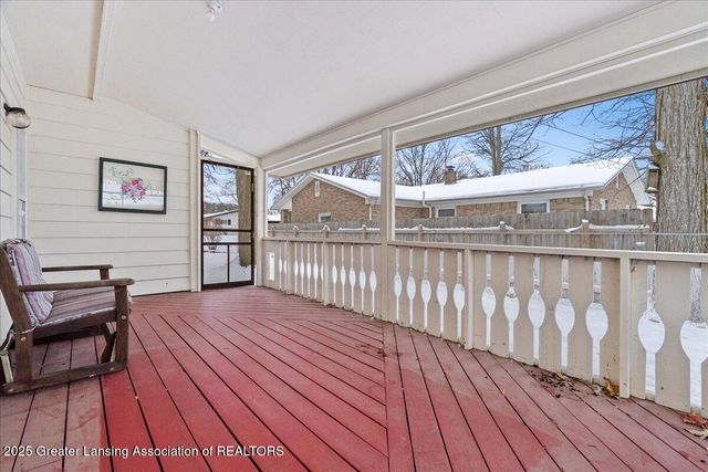 2418 Rossiter Place, Lansing, MI 48911