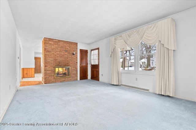 2418 Rossiter Place, Lansing, MI 48911