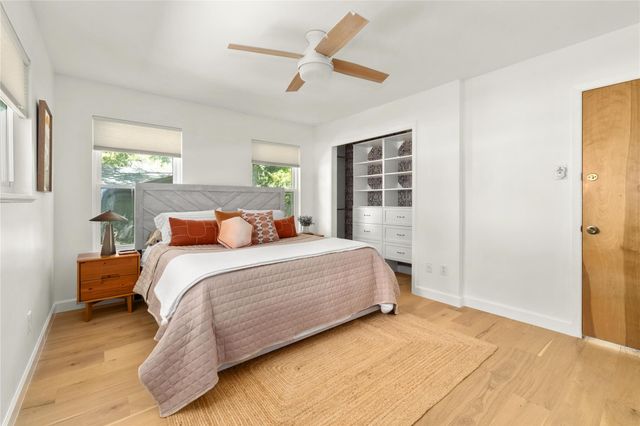 811 Newport Ave, Austin, TX 78753