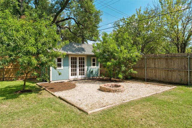 811 Newport Ave, Austin, TX 78753