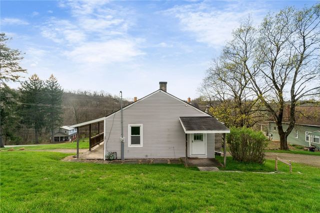 1109 Mccomb Ln, Plum Boro, PA 15239
