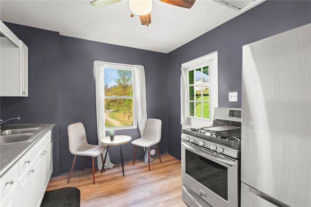 1109 Mccomb Ln, Plum Boro, PA 15239