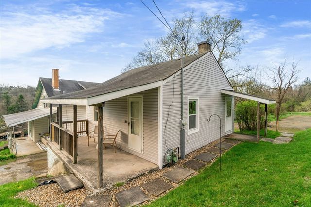 1109 Mccomb Ln, Plum Boro, PA 15239