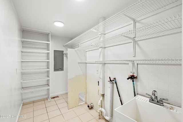 114 Cardinal Road, Jacksonville, NC 28546