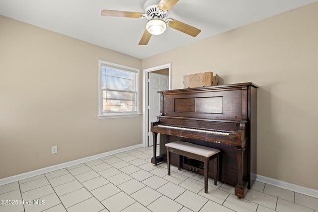 114 Cardinal Road, Jacksonville, NC 28546