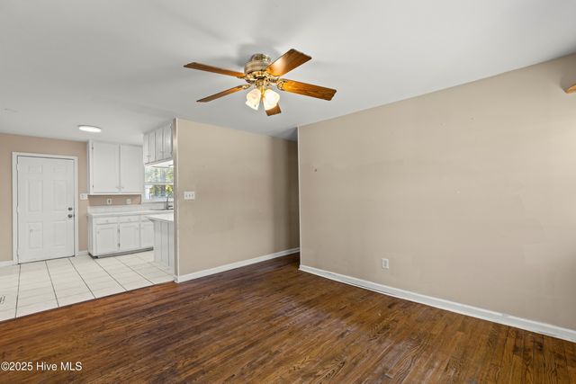 114 Cardinal Road, Jacksonville, NC 28546