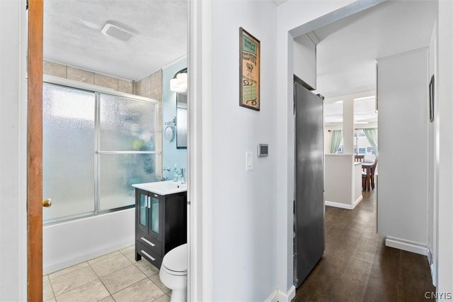 100 Clarence Drive, Cicero, NY 13212