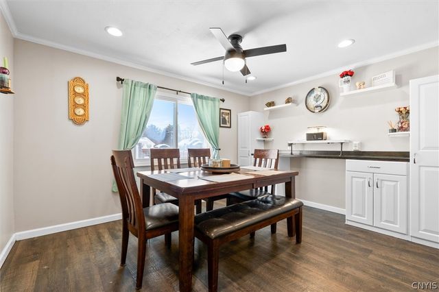 100 Clarence Drive, Cicero, NY 13212