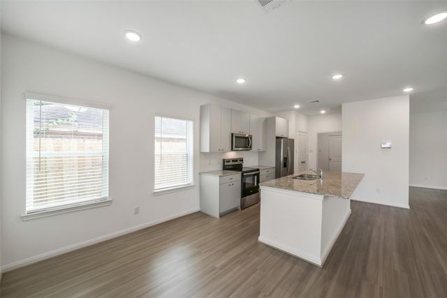 11615 Moltere Drive, Houston, TX 77065