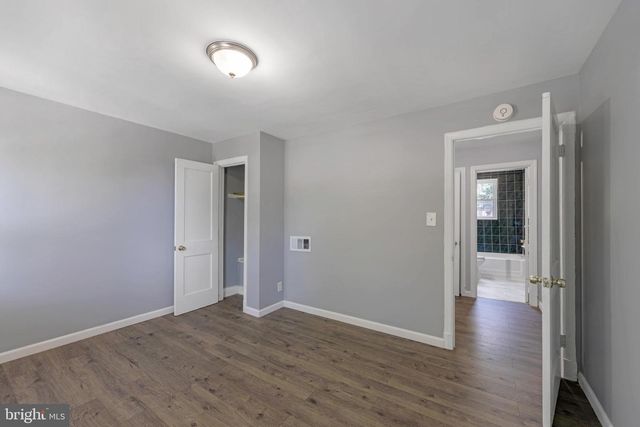 2837 ROUND RD, Baltimore, MD 21225
