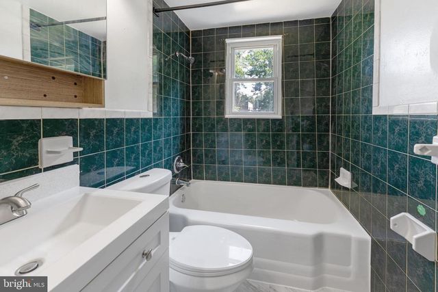 2837 ROUND RD, Baltimore, MD 21225